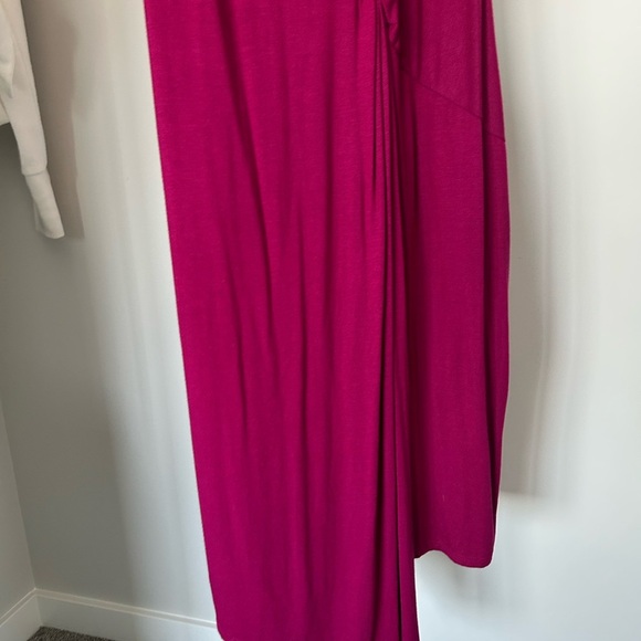 Rebel Sugar Asymmetrical Sleeveless Burgundy Dress - Picture 5 of 6